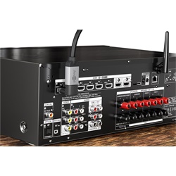 Goobay HDMI (anya) - HDMI (apa) adapter 90°-ban hajlított (8K 60Hz), fekete
