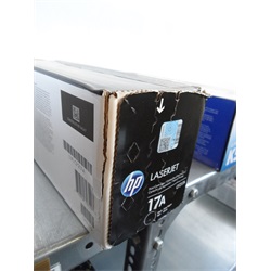 Hp toner CF217A (17A) black 1,6k (sérült csomagolás)