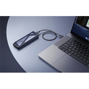Ház Ugreen CM767 2TB USB-C 3.1 G M.2 NVMe/SATA SSD